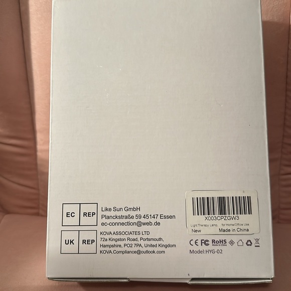 Light Therapy Lamp, UV-FREE, Ultra-Thin Therapy Light, Timer Function - Picture 7 of 7